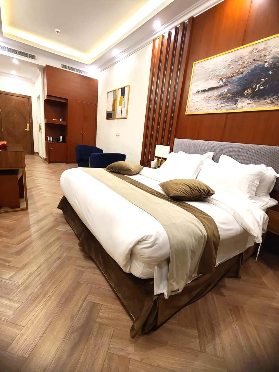 Smayah Hotel Riyadh Exterior photo
